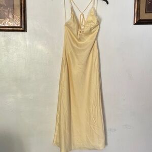 Elegant Yellow Maxi Dress